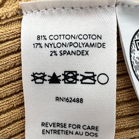 LITA BY CIARA - True Ribbed Tank Top - Picture 7 of 10